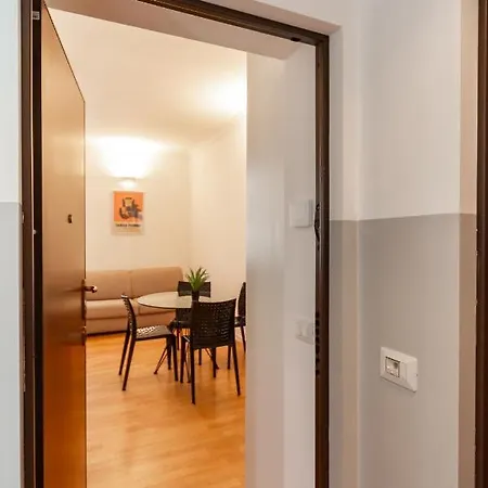 Navigli-centro Comfort Con Wifi Милан