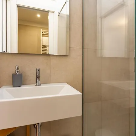 Navigli-centro Comfort Con Wifi Милан