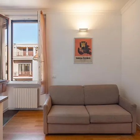 Navigli-centro Comfort Con Wifi Апартаменты *